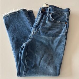 Madewell Blue Ankle Cropped Jeans with Faded Wash and Straight Cut